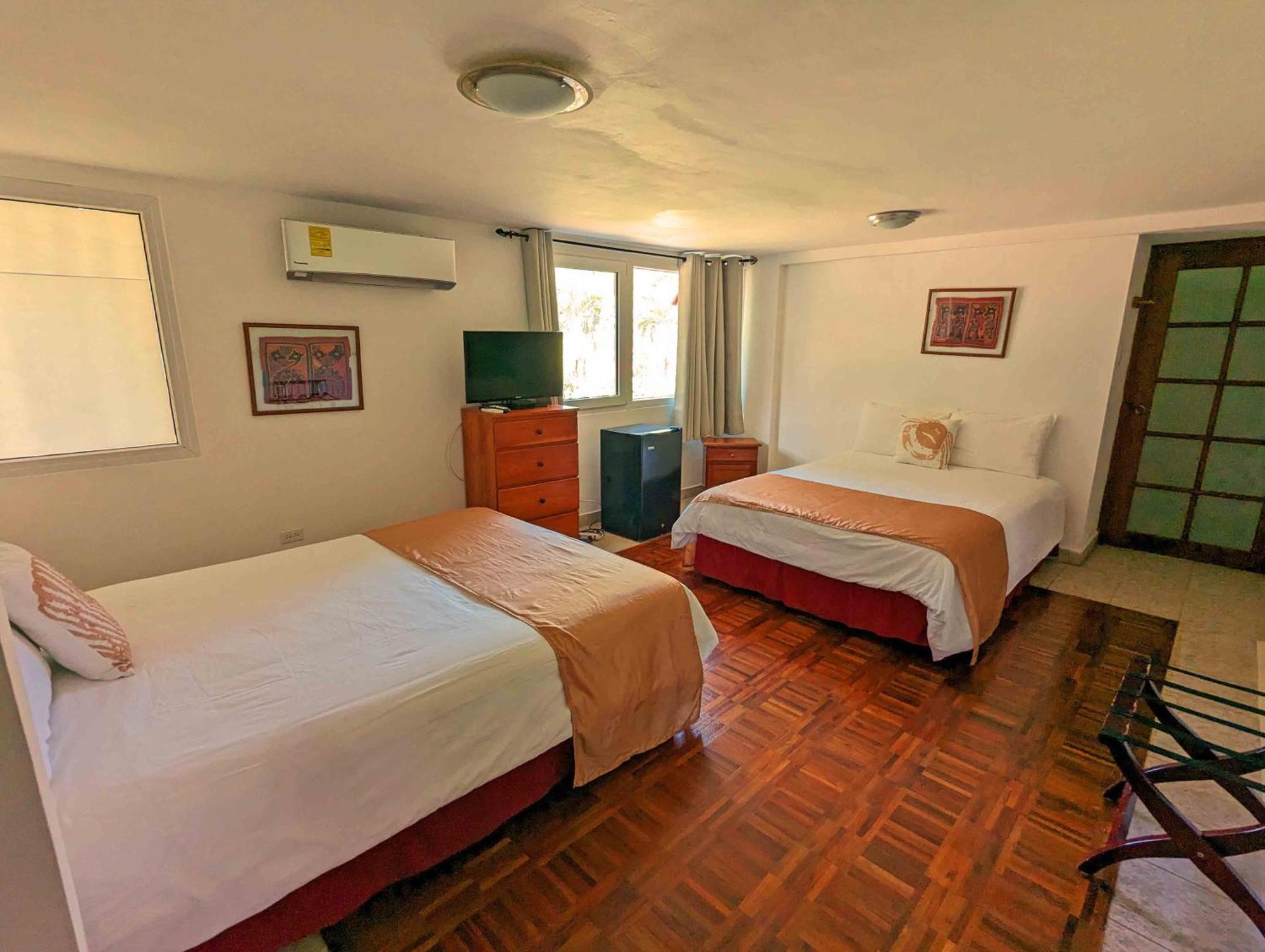 Отель Casa Guardia Panama Плайя-Бланка Номер фото